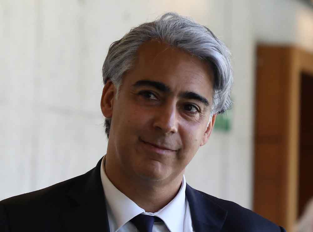 Marco Enríquez-Ominami y sus posturas como candidato: Alejado de ideologías y “ser un presidente de mediación”