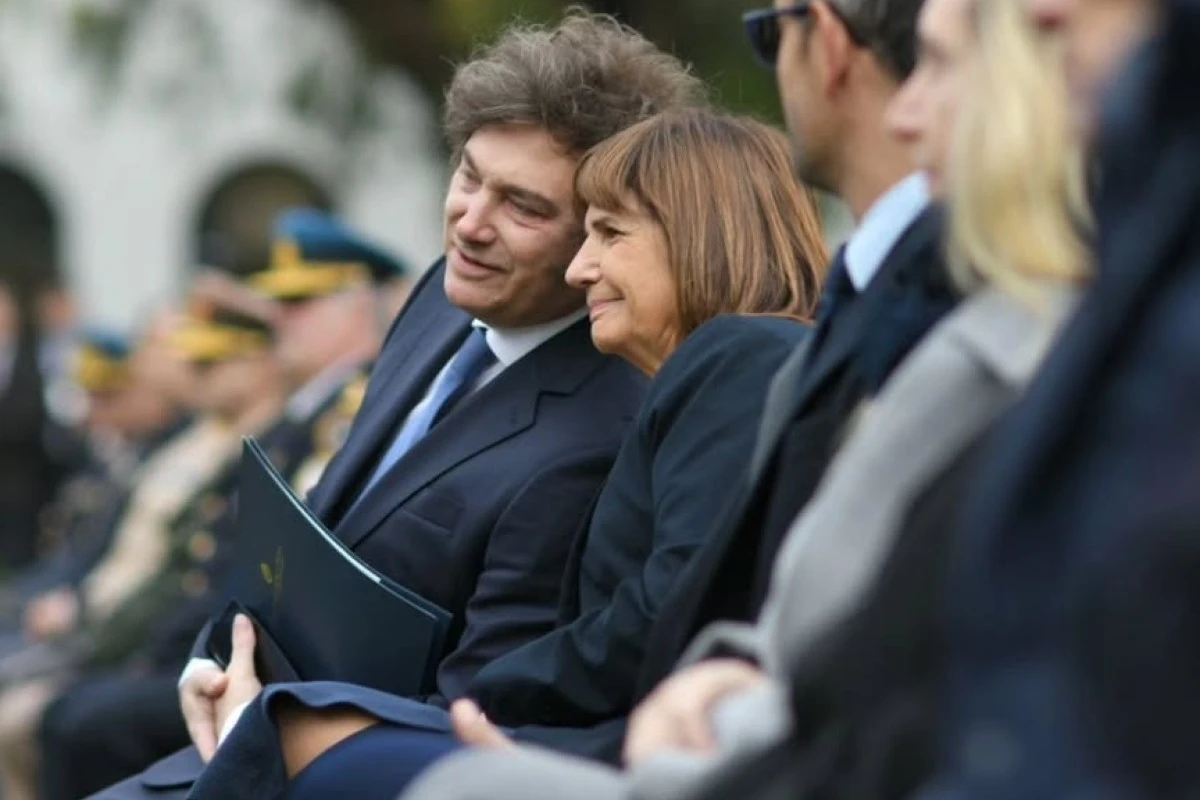 Javier Milei entre el dólar, disputas, elecciones y otros dolores de cabeza que tensionan su administración