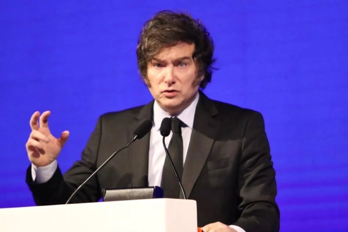 Javier Milei suma y sigue: Ahora difunde video falso de gobernador de Buenos Aires y abre nuevo flanco de críticas