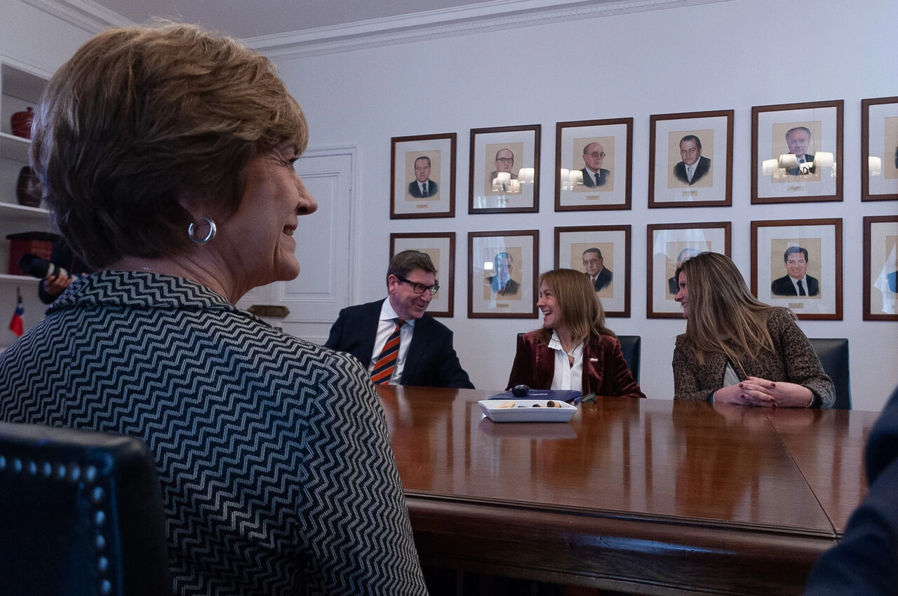 Empresarios entran de lleno a la presidencial reuniéndose con candidatos para presentar sus propuestas: 