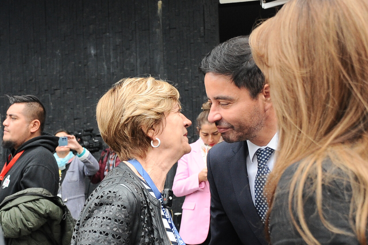 Carter se puso en modo republicano y aplicó fuego amigo contra Matthei: “Es como volver a los 90”