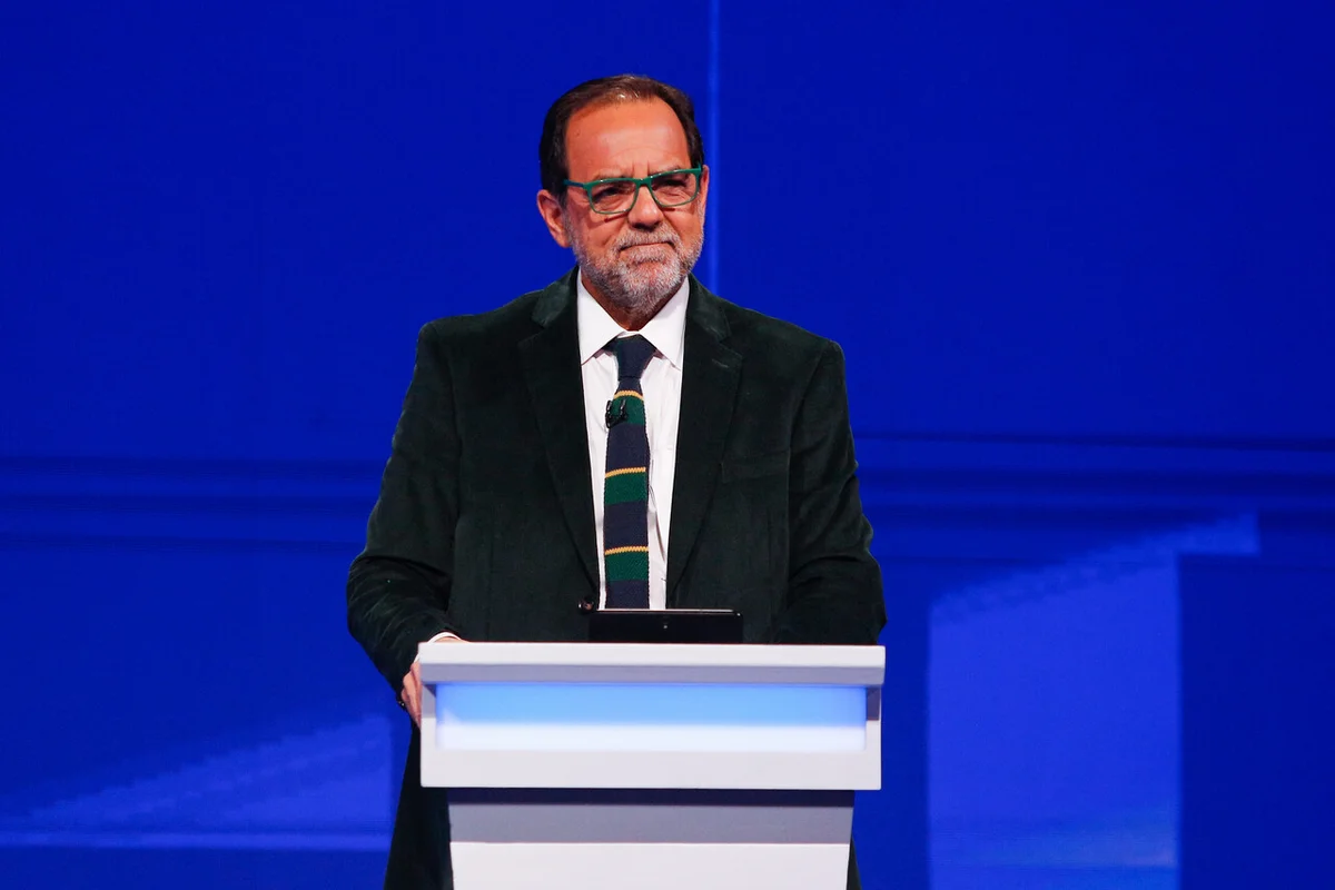 Temblor en el oficialismo: FRVS y AH se bajan de la lista única parlamentaria de cara a las elecciones
