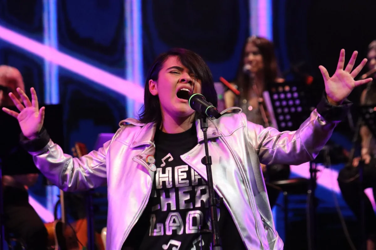 Con Carolina Soto de jurado: Abren inscripciones para festival de la voz escolar para jóvenes de entre 10 a 18 años