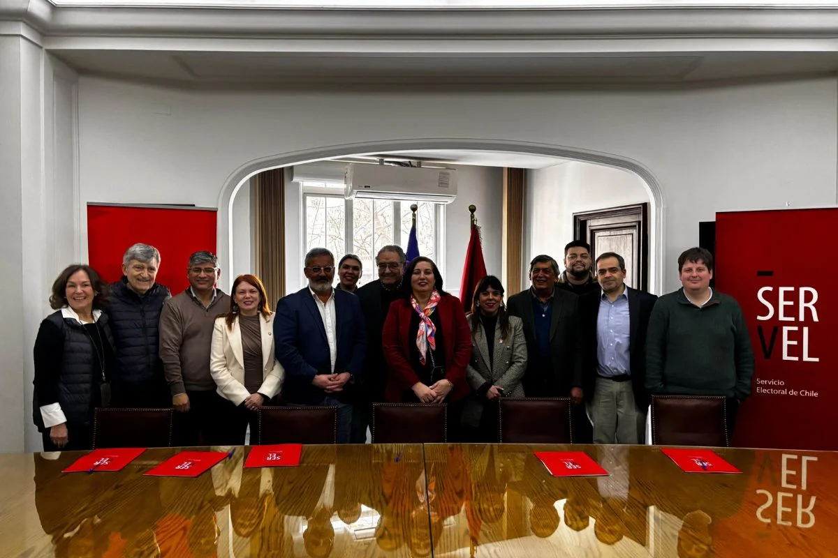 Oficialismo y DC inscriben su lista parlamentaria con 7 partidos y candidaturas clave como Gustavo Gatica e Insulza