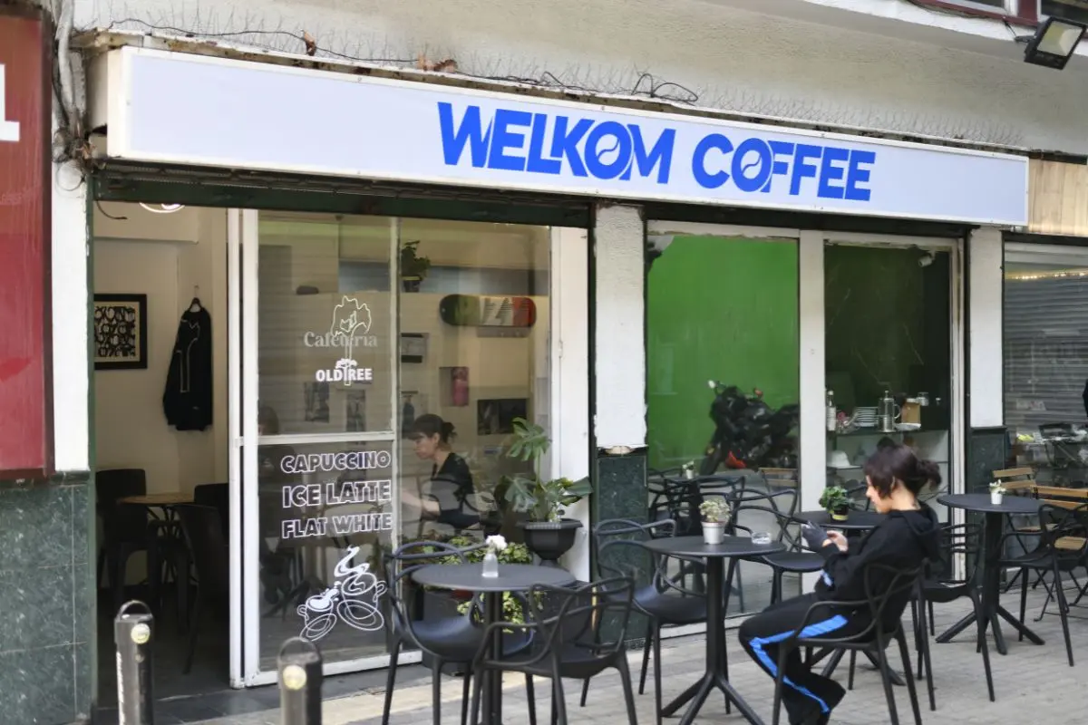 Welkom Coffee: La primera cafetería streetwear de Santiago fusiona café de especialidad con cultura urbana y skate