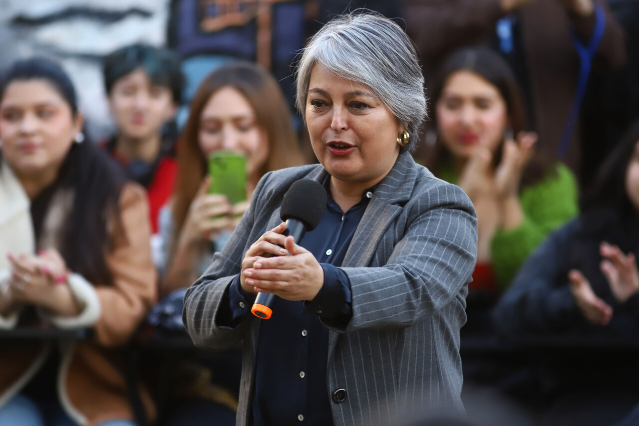 Jeannette Jara raya la cancha sobre candidatura de Daniel Jadue: 