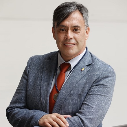 Gilberto Aranda Bustamante