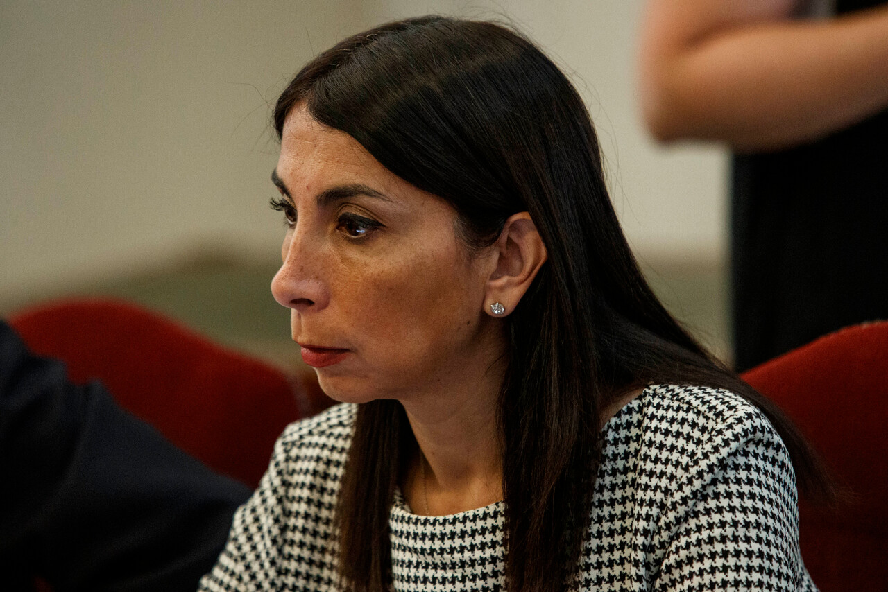 “Me dejó bloqueado en WhatsApp”: Codina avisa que Karla Rubilar bajaría candidatura en Puente Alto