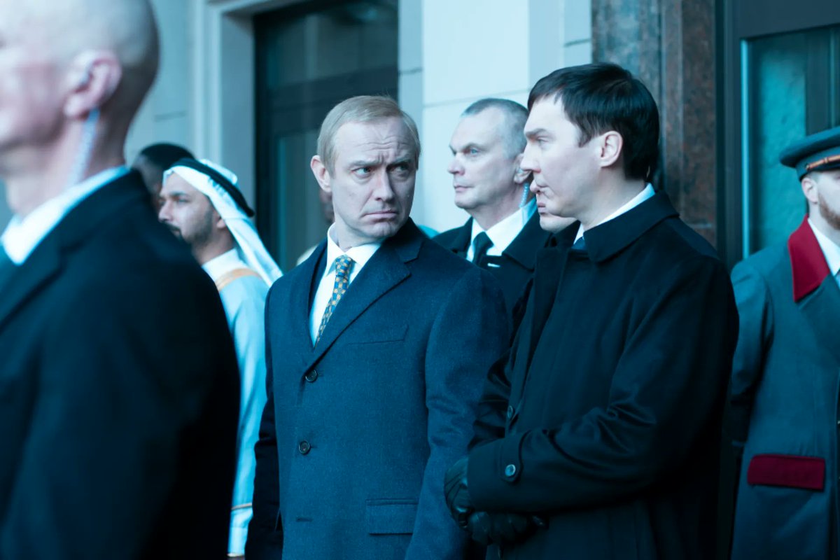 Jude Law se convierte en Putin en Venecia: 