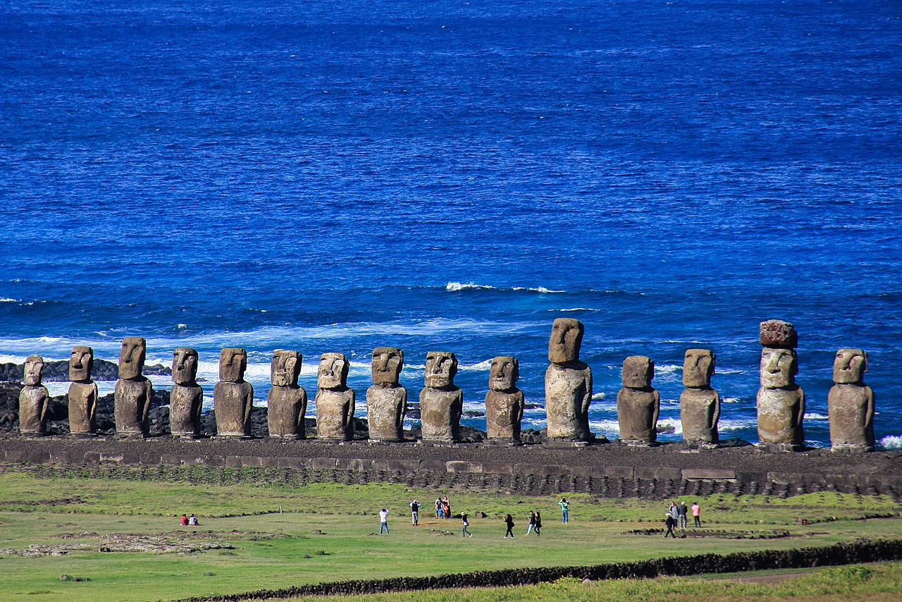 Moais en peligro: Estudio devela que ahu principal de Rapa Nui quedaría a merced de las olas en 2080
