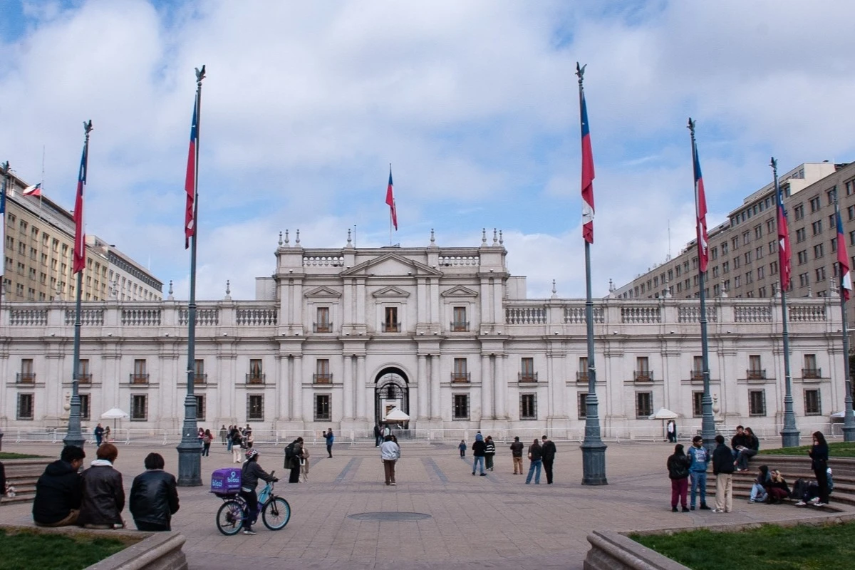 Proyecto de Jiles para bajar dieta presidencial sufre serio traspié: Oficialismo acusa campaña contra Boric y habla de 