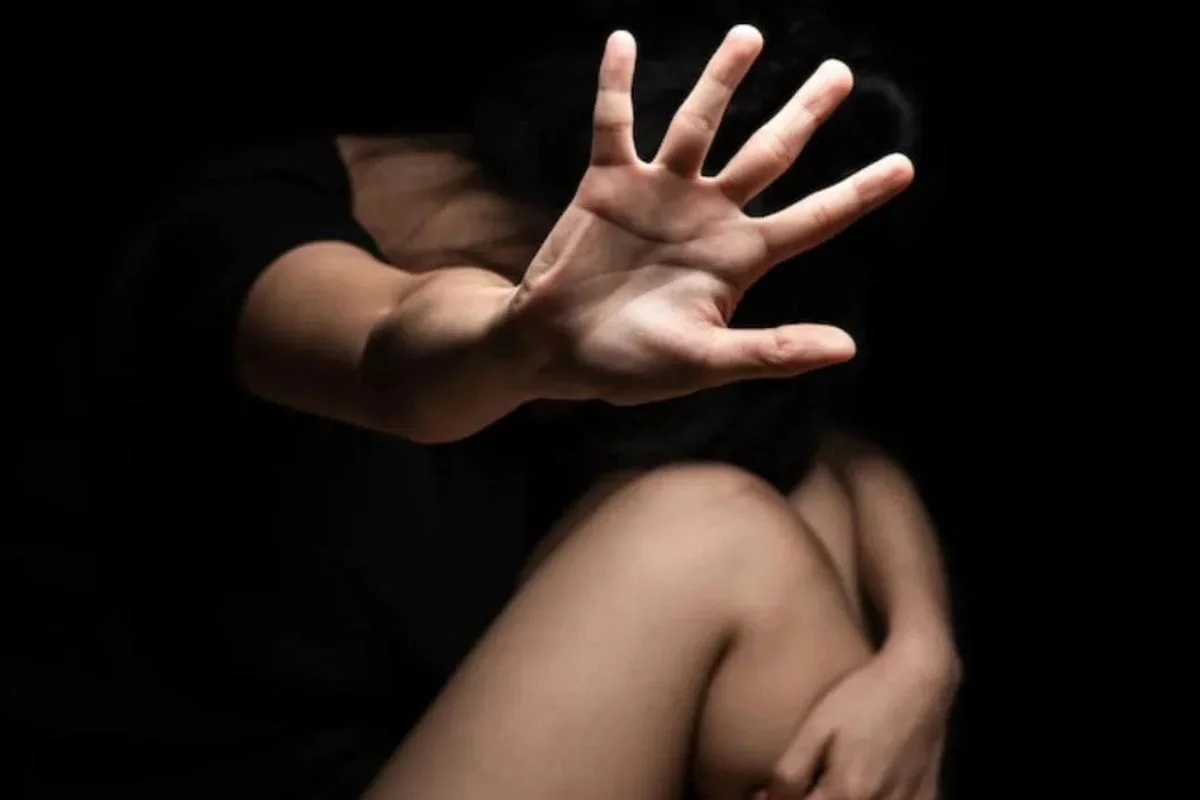 Cada 25 minutos una mujer sufre agresión sexual: Arica y Parinacota, Tarapacá y Los Lagos lideran casos
