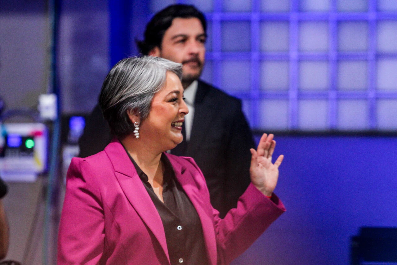 Criteria postdebate: Jeannette Jara se mantiene puntera con 29% y Kast le pisa los talones con 27%