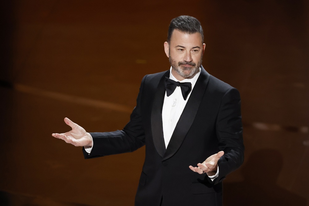 Cancelan programa de Jimmy Kimmel por frase sobre Charlie Kirk: Trump celebra y conductor recibe apoyo