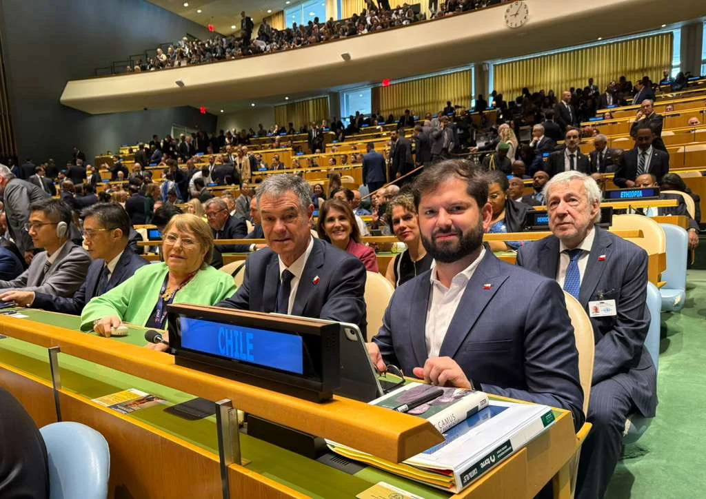 Desarrollo sostenible y defensa del pueblo Palestino: Boric se instala junto a Bachelet para su último discurso en la ONU