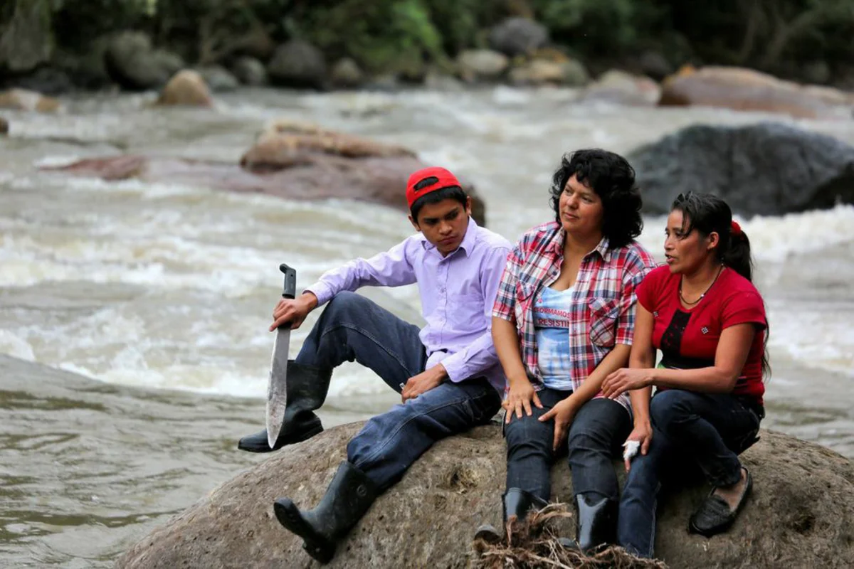 Voces indígenas llegan al FICV 2025 con ciclo de cuatro producciones que abordan conflictos territoriales
