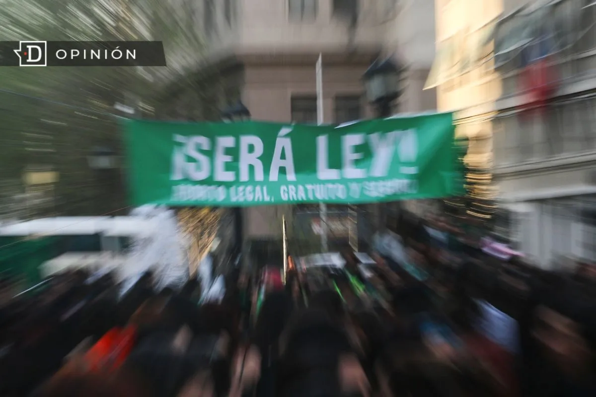 La condena del silencio: La cárcel social del aborto