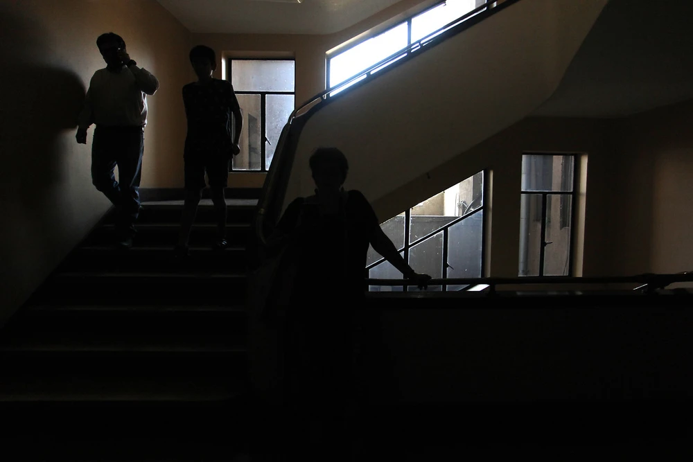Cortes de luz en Santiago: Revisa los sectores que tendrán interrupciones este lunes 6 de octubre