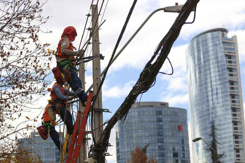 Cortes de luz en Santiago este martes 7 de octubre: Maipú, Pudahuel, Quilicura y Las Condes serán afectadas