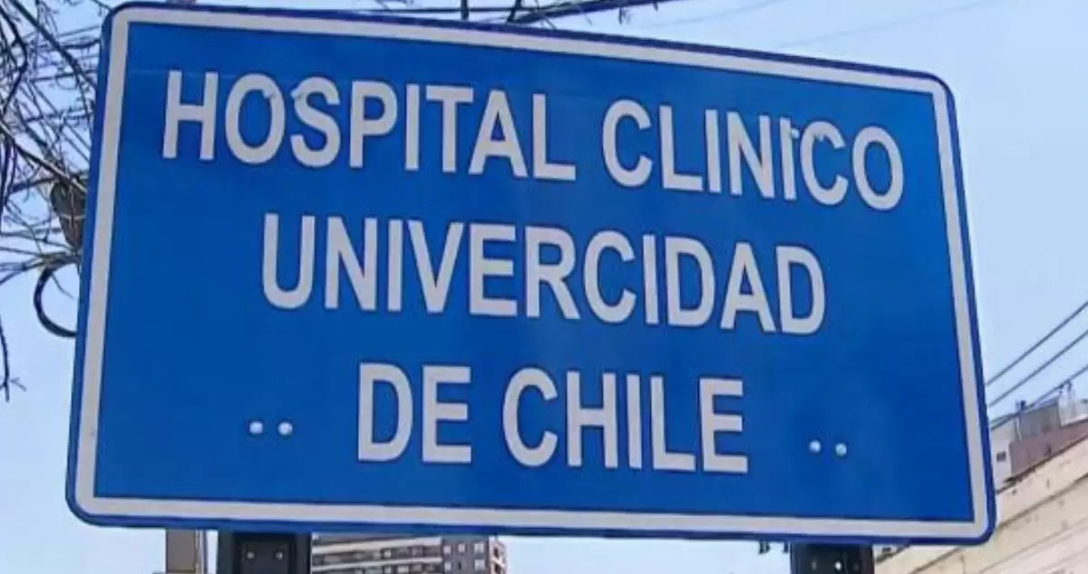 “Univercidad”: El horror ortográfico en letrero de Independencia que además estaba en una calle incorrecta