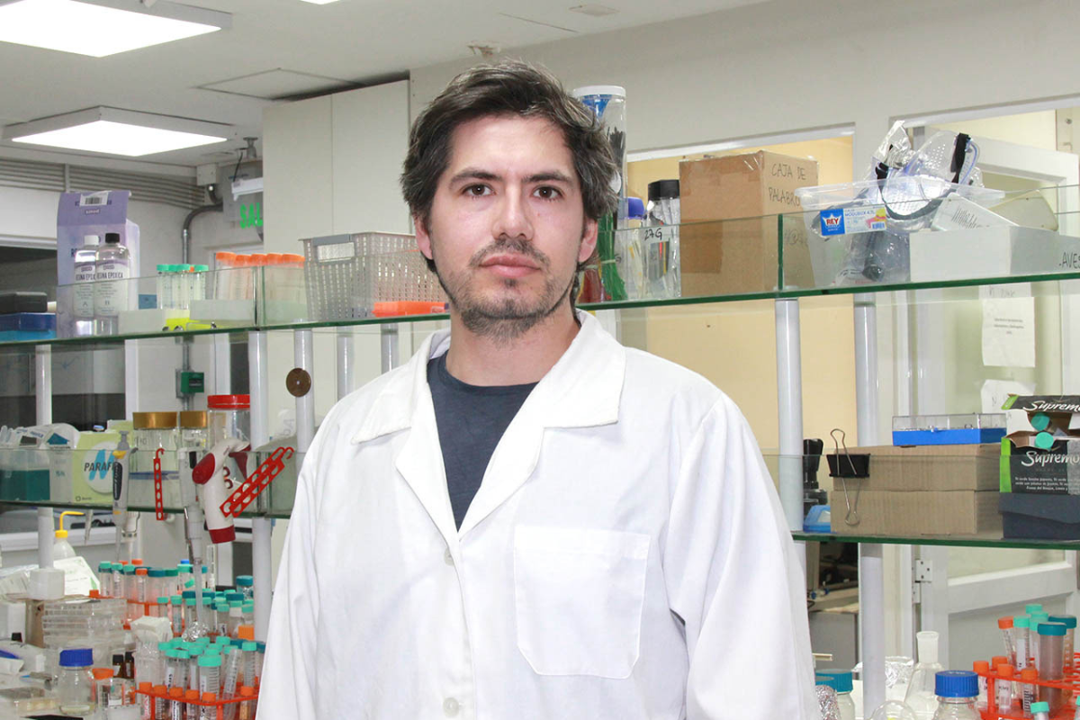 Dr. Manuel Ahumada, director del Centro de Nanotecnología Aplicada de la Universidad Mayor.