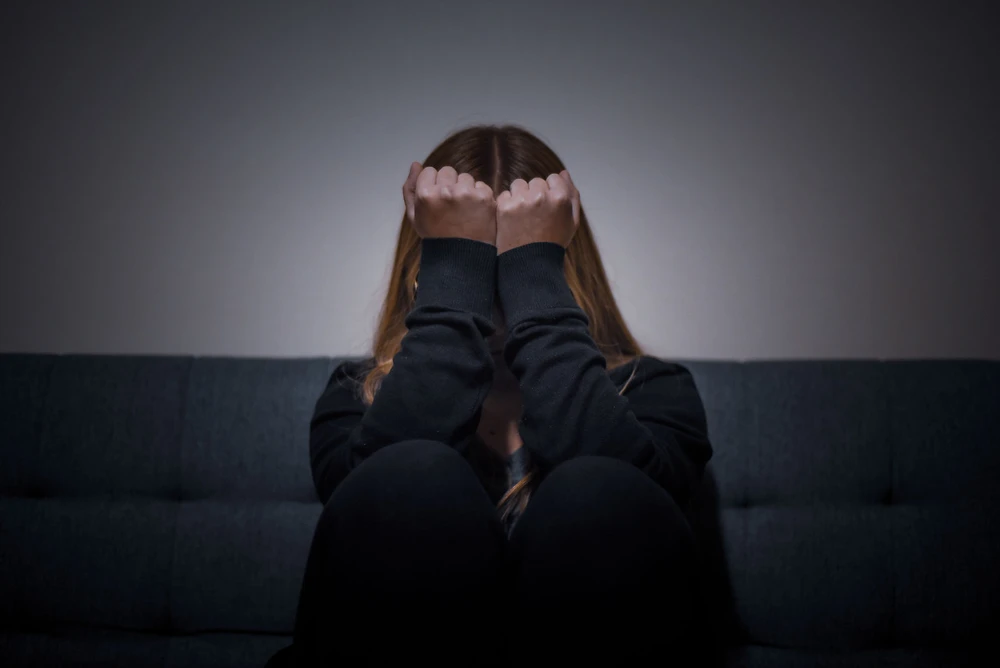 Día Mundial de la Salud Mental: El 24% de los chilenos se sintió solo durante el último mes
