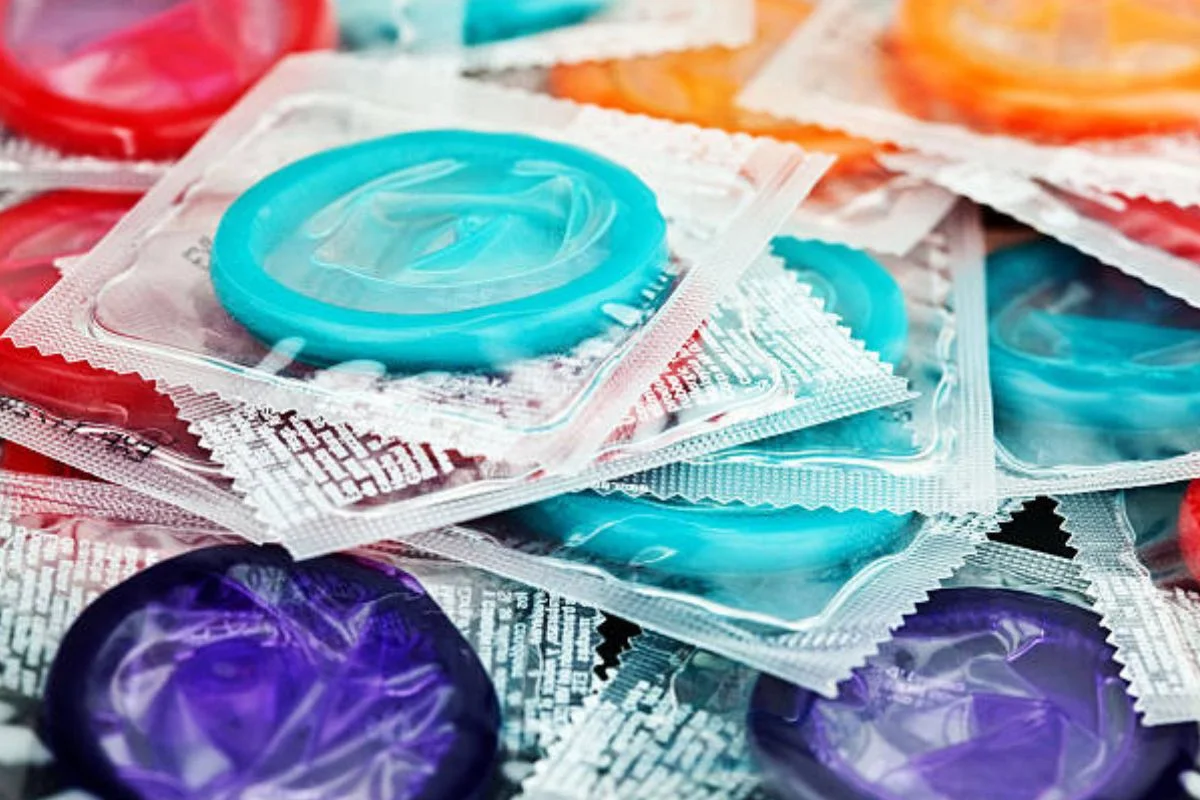 Seguros y a buen precio: Dónde conseguir preservativos internos y externos para prevenir embarazos e ITS