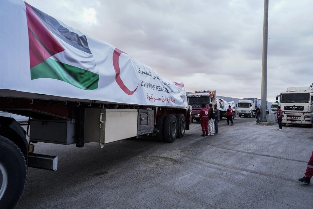 Franja de Gaza comienza a recibir comida y medicamentos tras meses de bloqueo de Israel que provocó hambruna