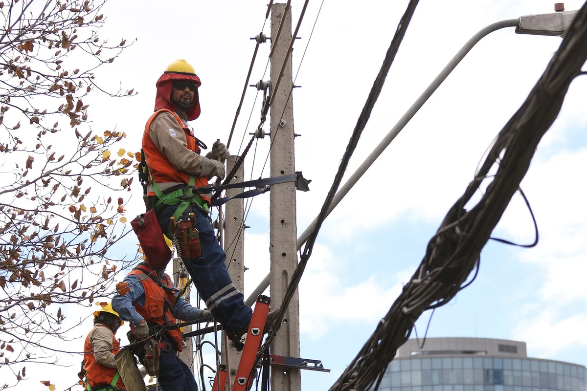 Cortes de luz programados para Santiago este lunes 20 de octubre: Revisa comunas y horarios