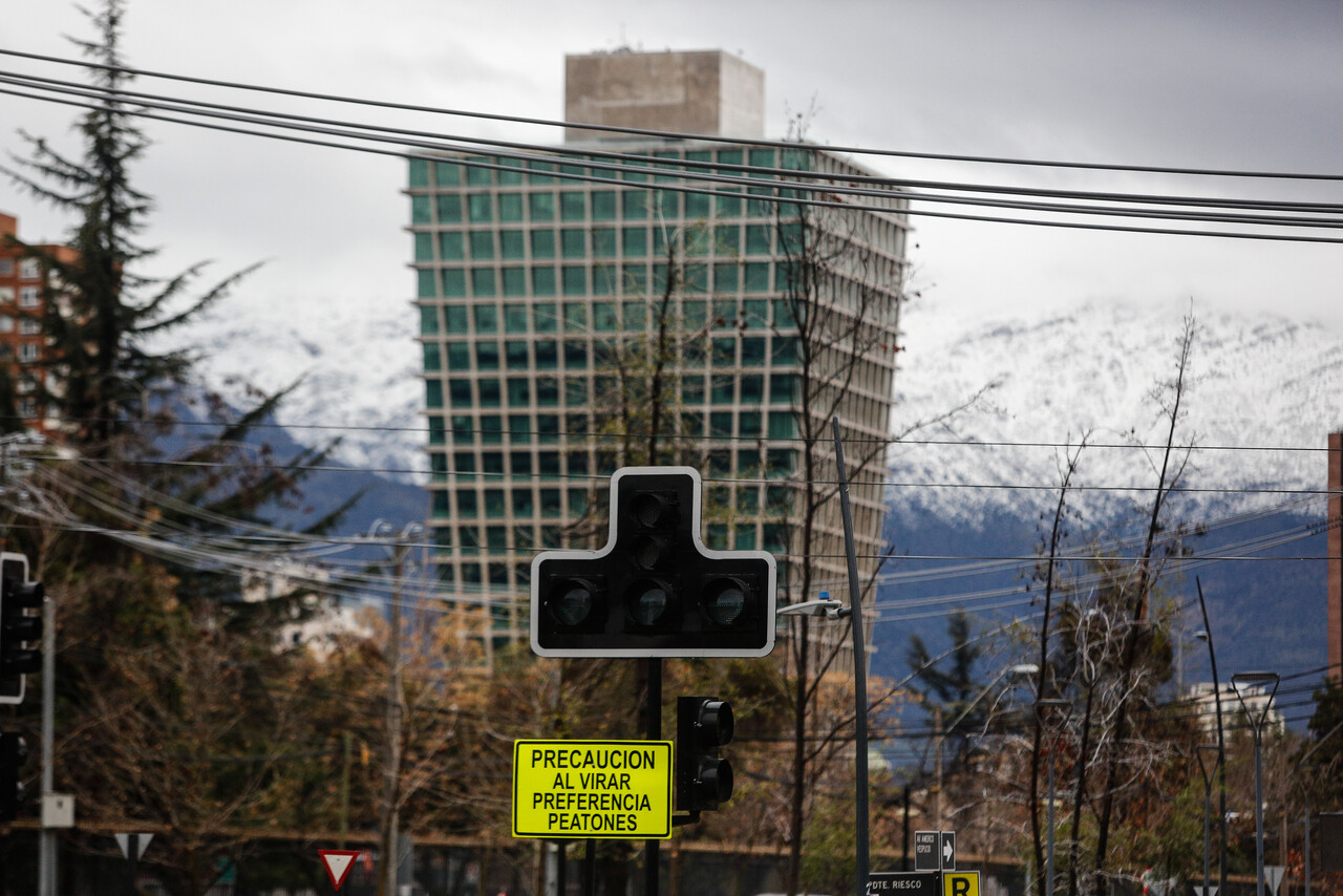 Cortes de luz en Santiago hoy miércoles 22 de octubre: San Ramón, La Reina y Peñalolén entre las afectadas