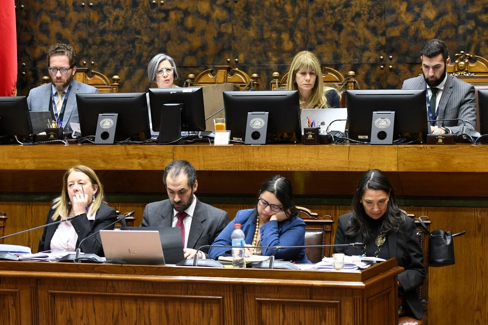 Comisión Mixta rechaza casi por completo Ley de Presupuesto 2026 y pone en aprietos al gobierno en sus últimos meses