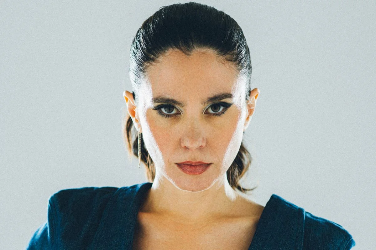 Javiera Mena cerrará 