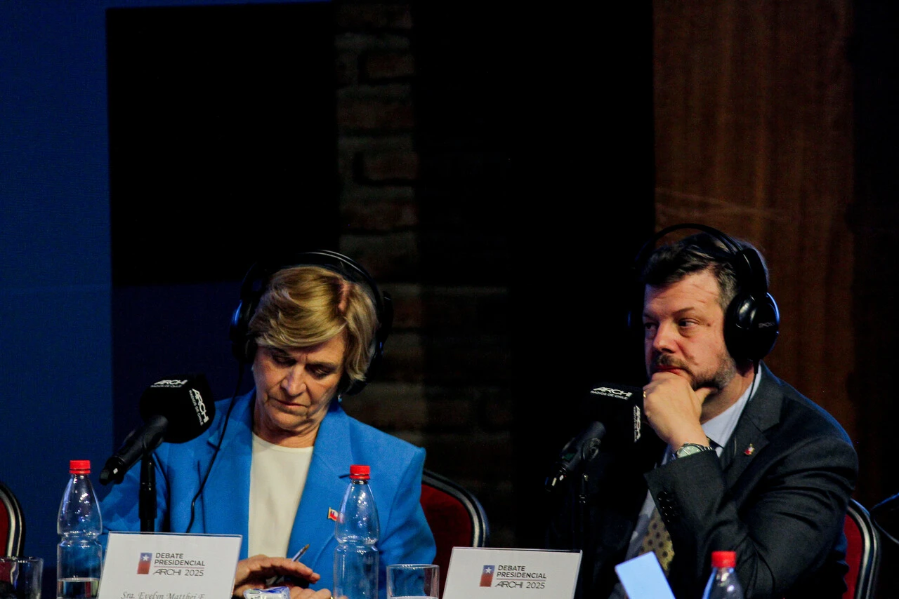 DDHH complican a la derecha: Desde Matthei descartaron idea de Johannes Kaiser sobre indultar criminales de lesa humanidad