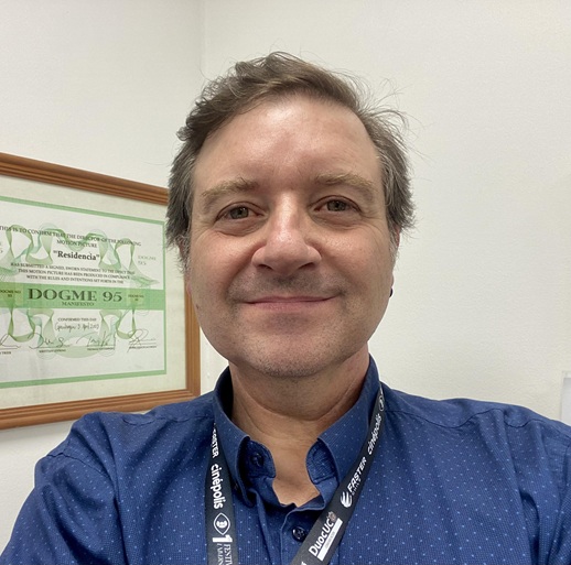 La política-algoritmo: Cuando el candidato se vuelve un prompt