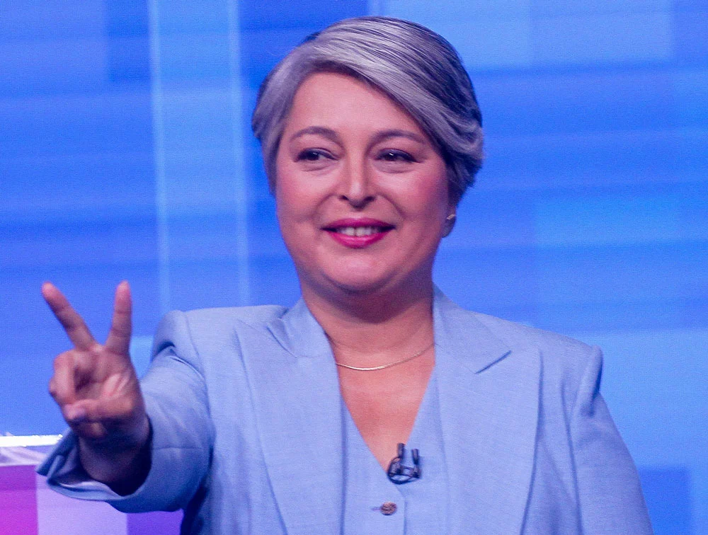 VIDEO| Los momentos de Jara en debate: Habló de candidatos con “menos calle que pantufla” y anunció investigación a Kast y Fontaine