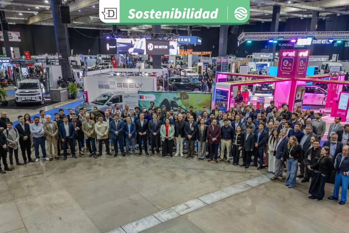 Descarbonización para el 2050: 196 alianzas público-privadas posicionan a Chile como líder regional en electromovilidad