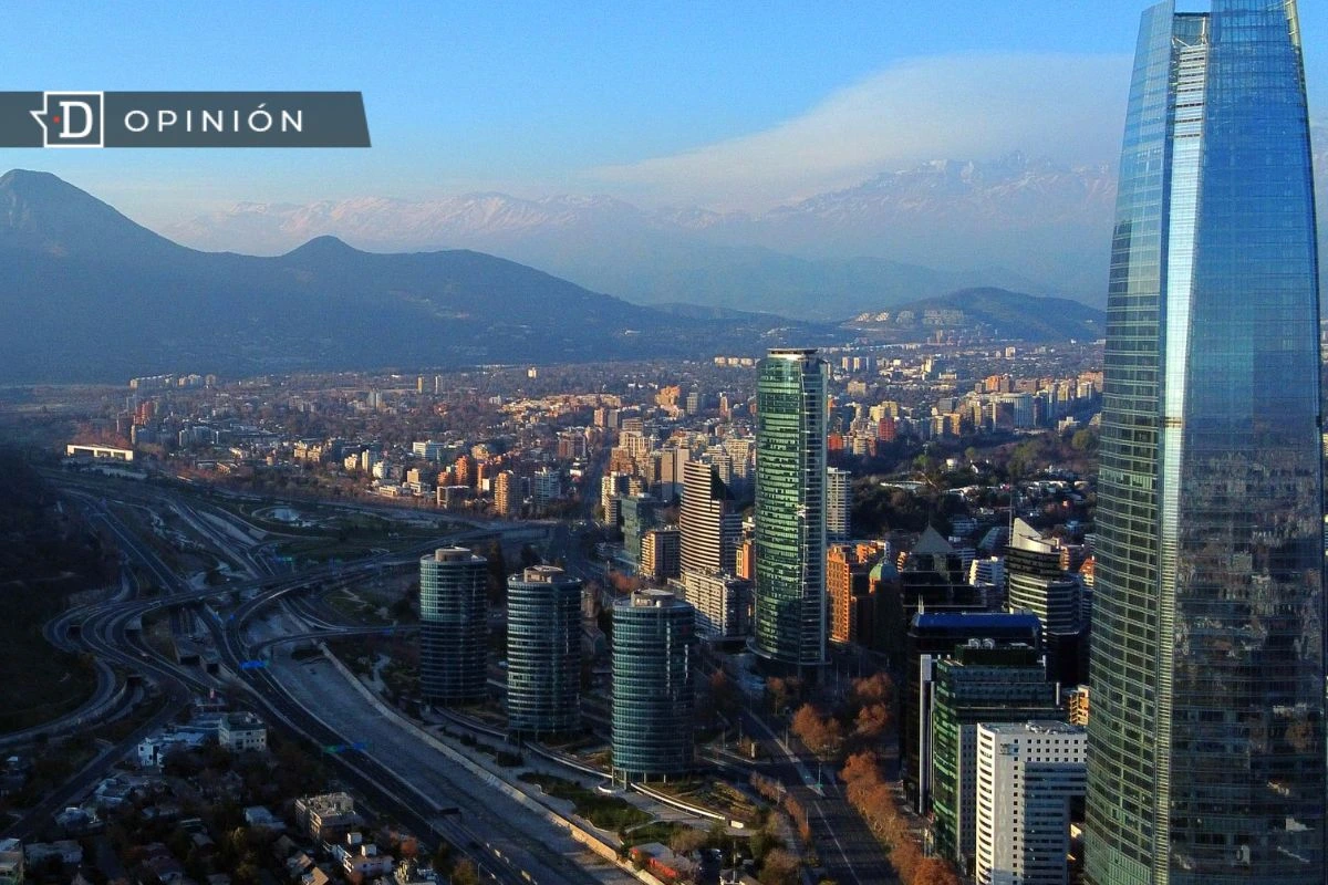 El pacto social y democrático que Chile necesita: Bienestar material y derechos humanos reales