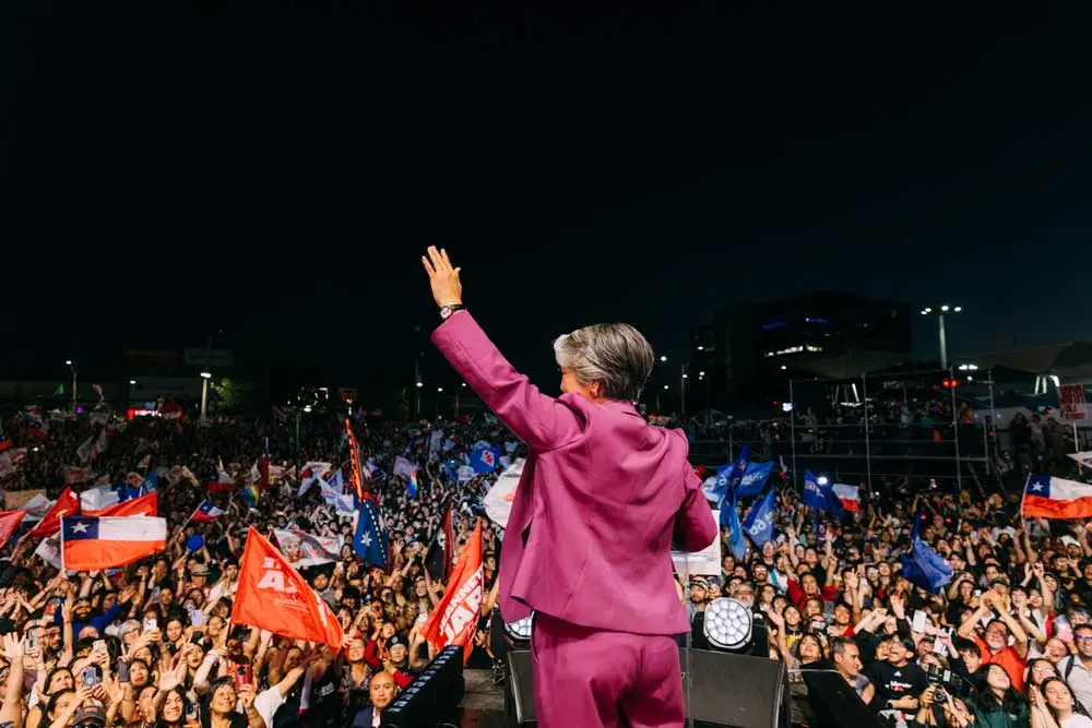 Comando de Jara llama a elegir entre la unidad nacional o la política del miedo de Kast