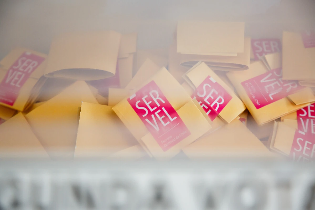 Permiso para votar en elecciones 2025: cuántas horas son, qué pasa con la colación y si trabajadores deben acreditar sufragio