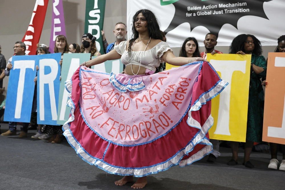 La jornada en la COP30: El pulso entre energías renovables y fósiles se toman el debate en Belem