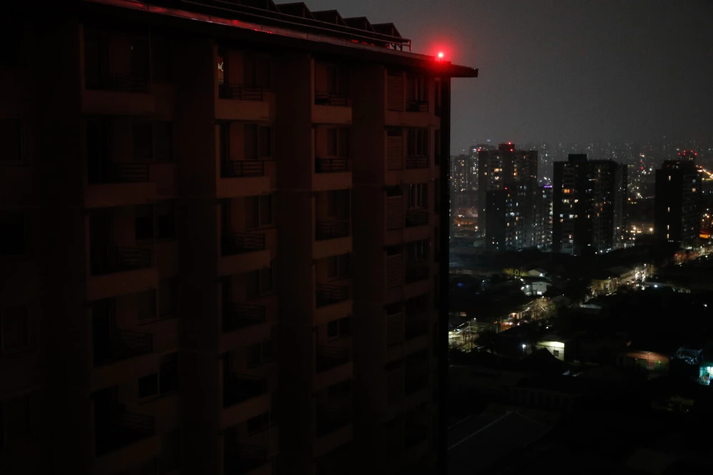 Durarán hasta 6 horas: Los cortes de luz en Santiago para este sábado 15 de noviembre