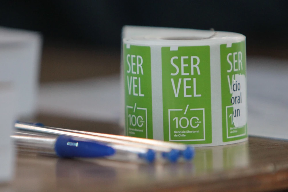 ¿Qué polera no puedo usar para ir a votar?: Los elementos prohibidos en estas elecciones 2025