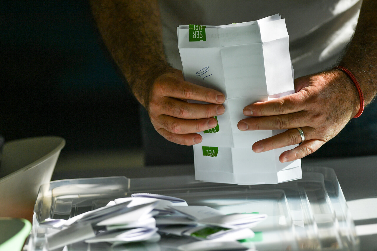 MINUTO A MINUTO: Primer cómputo oficial del Servel otorga el 31,33% a Jeannette Jara con el 1,60% de mesas escrutadas