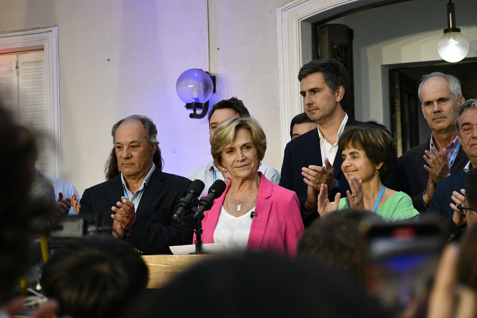 ¿Qué pasará con Chile Vamos?: La principal encrucijada tras los resultados electorales en los que Jara se enfrentará a Kast