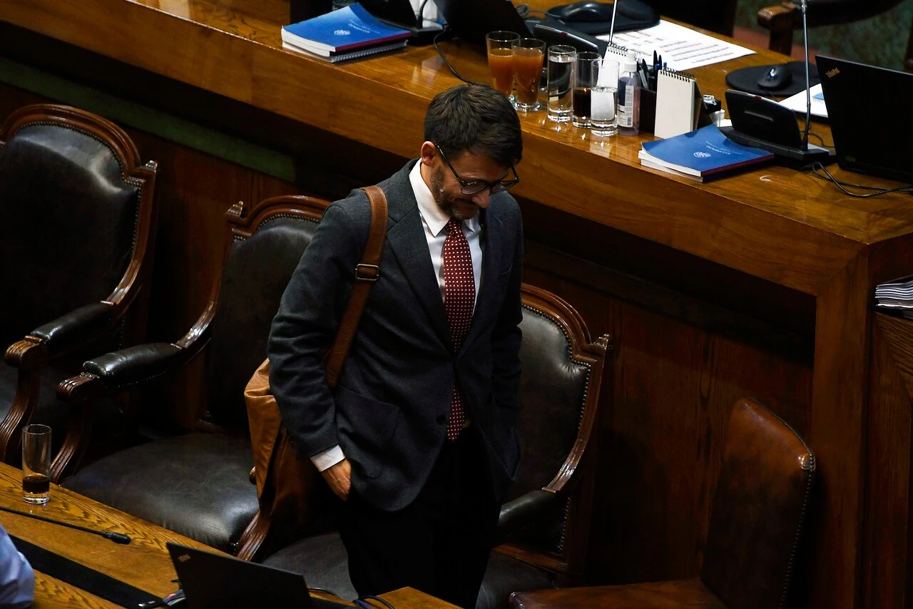 Acusación constitucional contra exministro Diego Pardow es aprobada en Cámara de Diputadas y Diputados