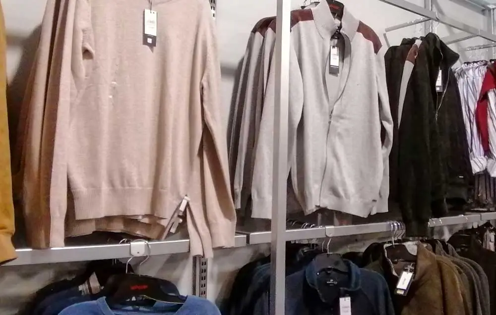 Greenpeace acusa a conocida marca de ropa de incumplir normativa europea de sustancias químicas