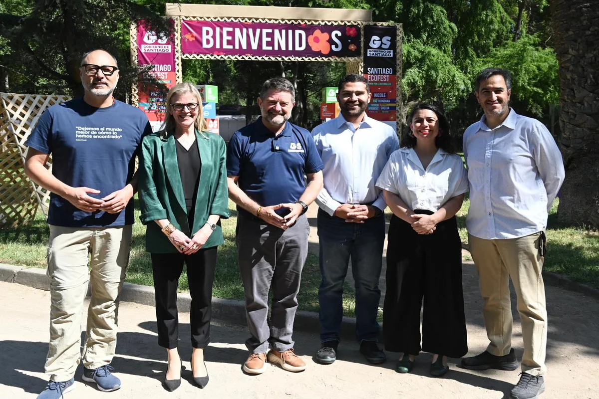 Gobernador de Santiago entrega detalles de Santiago EcoFest 2025 que se realizará este sábado 22 de noviembre en el Parque Quinta Normal