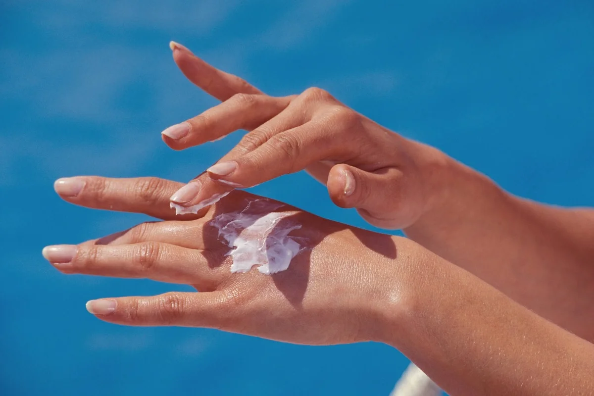 Cáncer de piel: Qué protector solar deben usar bebés, niños, adolescentes y pieles sensibles para evitar quemaduras