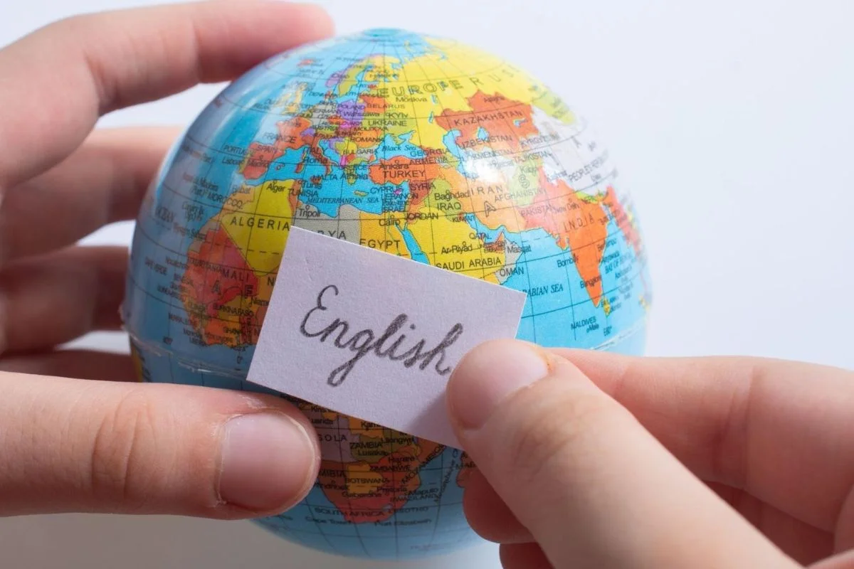 Cómo hablan el inglés los chilenos: en qué puesto mundial estamos y qué regiones y generaciones tienen menos habilidades