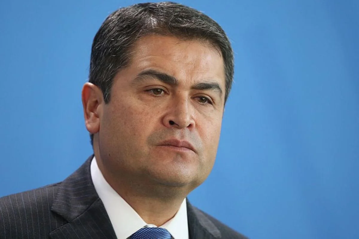 Trump indulta a expresidente de Honduras condenado por narcotráfico en medio de su campaña contra el crimen en Venezuela